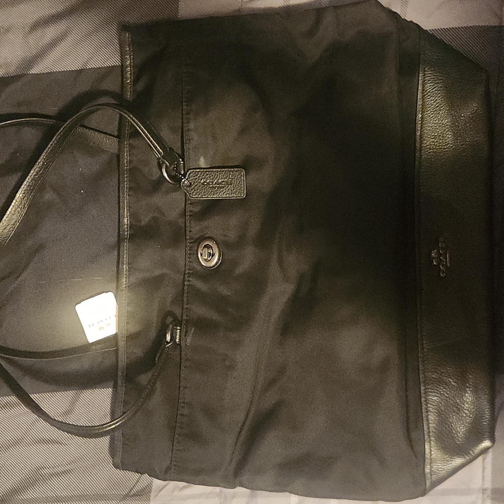 X large black coach tote bag